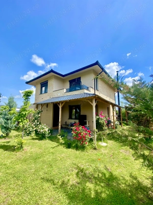 Casa cocheta, 4 camere, 600mp gradina, 5 min de DN1, Garaj, carport, mobilata, magazie - imagine 3