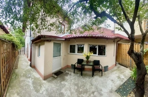 inchiriere casa vila P+1  singur curte zona domeni