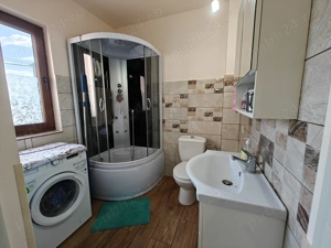 Casa si teren Faraoani la 15 min de Bacau - imagine 8