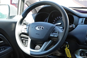 Kia Rio **  Motor : 1.3 Benzina  CP : 86  An Fabricatie : 2012  Euro 5 - imagine 3 Kia Rio **  Motor : 1.3 Benzina  CP : 86  An Fabricatie : 2012  Euro 5 - imagine 3