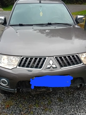 Mitsubishi L200 - imagine 2 Mitsubishi L200 - imagine 2