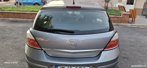 Opel Astra H 1.6 Benzină  - imagine 3 Opel Astra H 1.6 Benzină  - imagine 3