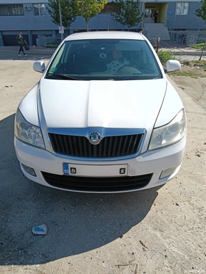 Vând Skoda Octavia 2