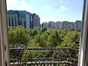 Bd. Unirii - langa Tribunalul Bucuresti - vedere superba Dambovita - direct proprietar