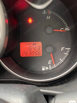 Vând Mazda 3 motor 1.6,16v an 2005 - imagine 2