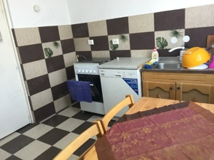 Apartament 2 camere de închiriat   78 mp, mobilat complet, zona Paroșeni   Central Arad - imagine 4