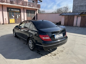 Mercedes Benz C220 - imagine 3