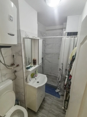 Vand garsoniera mobilata, utilata la etajul 4 - imagine 4