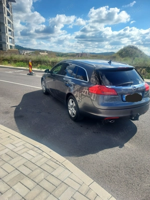 Opel insignia sport tourer( foarte intretinuta,nu trebuie investit nimic) 