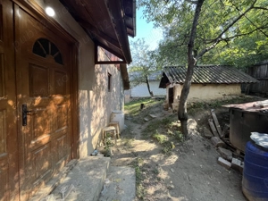 Vand sau schimb casa zona munte - imagine 5