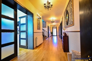 Pe 1.000 mp teren, vila eleganta, caracteristici notabile, Sacele, Central - imagine 3