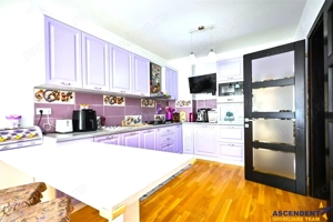 Pe 1.000 mp teren, vila eleganta, caracteristici notabile, Sacele, Central - imagine 18