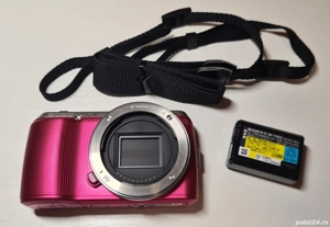 Sony Alpha NEX-C3 pink