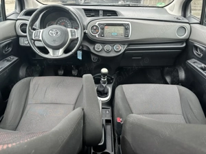 Toyota Yaris 1.33 climă, navigație, comenzi volan, trapă recent adus din Germania - imagine 5