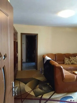 Vând apartament 2 camere, str. Ion Creangă, et4. - imagine 3