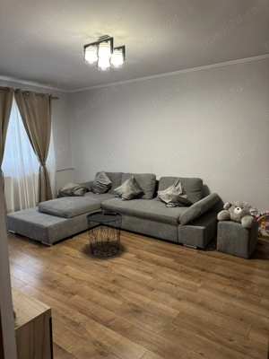 Vând apartament cu 3 camere decomandat în Oradea