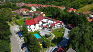 Închiriez pensiune în Gura Raului