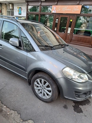 Suzuki Hatchback - imagine 2