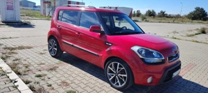 Vând autoturism KIA Soul, culoare roșie,an 2012, face-lift, motor 1,6 crdi, 128 cp. - imagine 6
