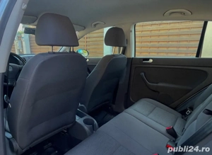 VW Golf 5 Plus Ediția Comfort 1.6FSi 115 CP - imagine 7
