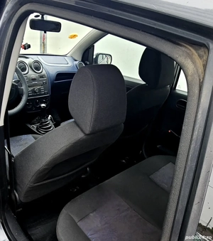 Ford Fiesta 1.3 benzină 120.000 km reali - imagine 5