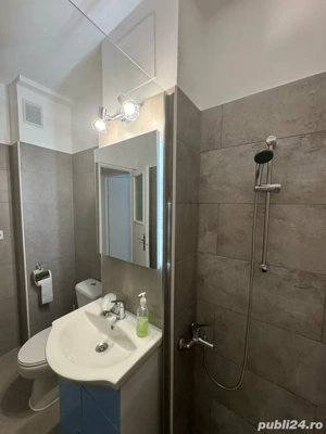 Închiriez apartament 2 camere decomandat  - imagine 4