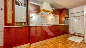 Casa | 356 mpc | Lot 1422 mp | Atelier de creatie | Locuinta/sediu | Baicoi - imagine 7