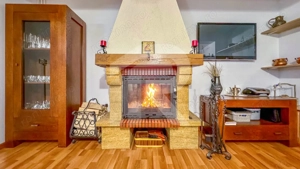 Casa | 356 mpc | Lot 1422 mp | Atelier de creatie | Locuinta/sediu | Baicoi - imagine 10