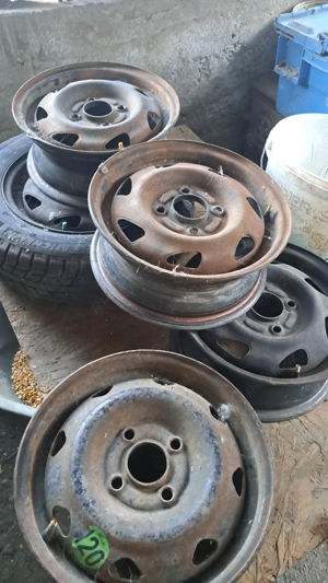 Vând jante pe 13 stare buna