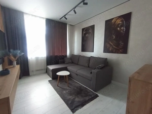 de vanzare garsoniera zona Dambovita