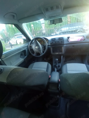Skoda Fabia 2009 - imagine 2