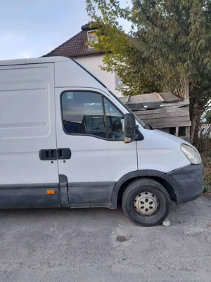 Iveco Daily 35s12 2009 - imagine 6 Iveco Daily 35s12 2009 - imagine 6
