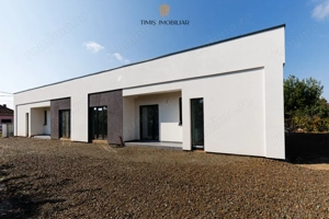 Casă noua cu 3 camere, parter, în Remetea Mare - Central