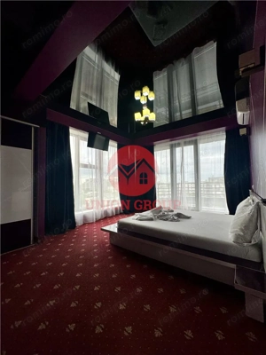 Vacanta Fara Sfarsit - Penthouse Spectaculos cu Terasa de Vis in Mamaia Nord - imagine 4