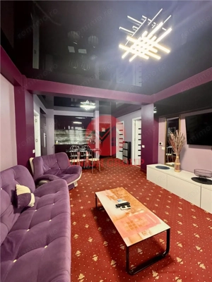 Vacanta Fara Sfarsit - Penthouse Spectaculos cu Terasa de Vis in Mamaia Nord - imagine 3