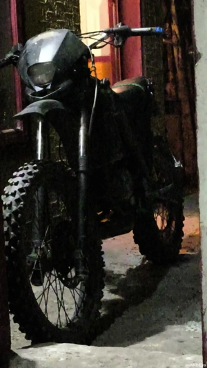 vand enduro de 50 cc in 2 t - imagine 3 vand enduro de 50 cc in 2 t - imagine 3