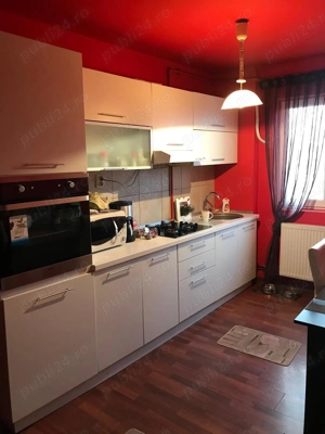 Direct proprietar vând apartament 3 camere  - imagine 7