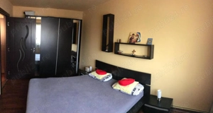 Direct proprietar vând apartament 3 camere  - imagine 6