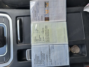 Volkswagen Passat b8 Aer condiționat pe 3 zone,Pilot automat ,Senzori parcare, - imagine 2