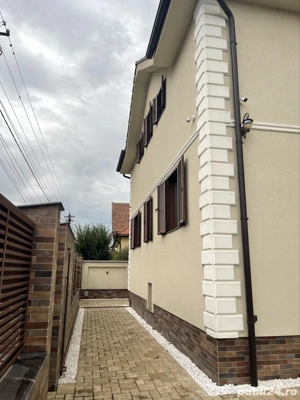  Vilă de lux   750 mp teren | 360 mp construiți | Apartament independent - imagine 8