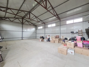 Hala cu teren de 751 mp in M. Kogalniceanu- la strada principala - imagine 2