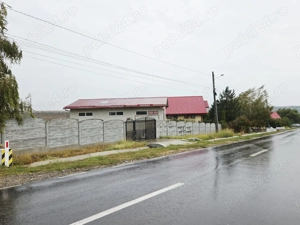 Hala cu teren de 751 mp in M. Kogalniceanu- la strada principala