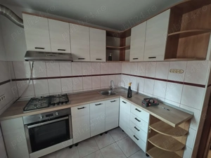 Vand apartament 3 camere