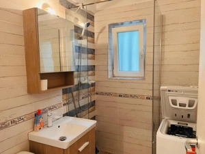 Apartament central 2 camere, modern si primitor - zona Piata Mare - imagine 7