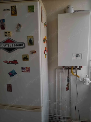 Vand apartament cu 3 camere