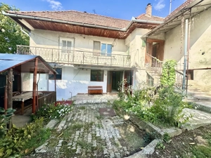 Casa de vanzare, 5 camere, teren 672 mp, Cugir - imagine 8
