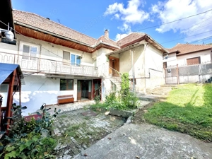 Casa de vanzare, 5 camere, teren 672 mp, Cugir - imagine 3