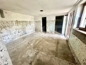 Casa de vanzare, 5 camere, teren 672 mp, Cugir - imagine 9