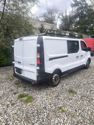 Vând Renault Trafic 2019 - imagine 5 Vând Renault Trafic 2019 - imagine 5