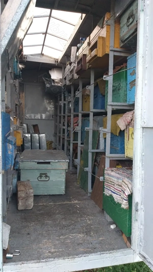 Vănd Container apicol pe picioare reglabil de 48 de stupi - imagine 5